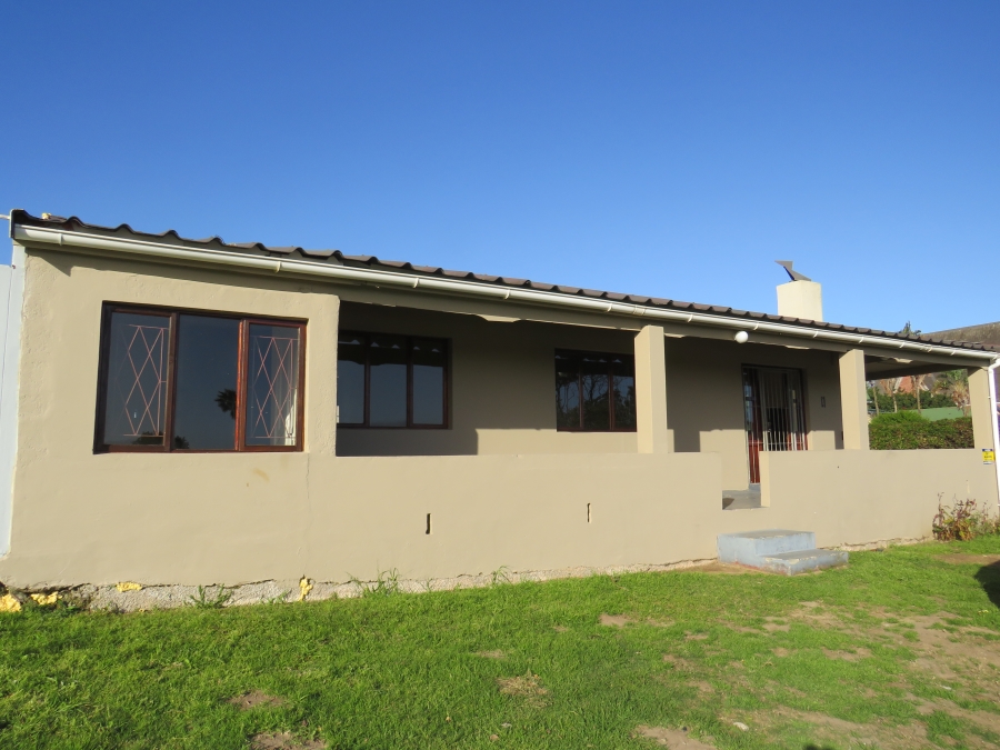 To Let 3 Bedroom Property for Rent in East Bank Eastern Cape